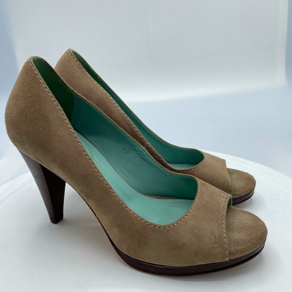 Boden Peep Toe Pumps Size US7	UK5  EUR38 - Picture 3 of 11